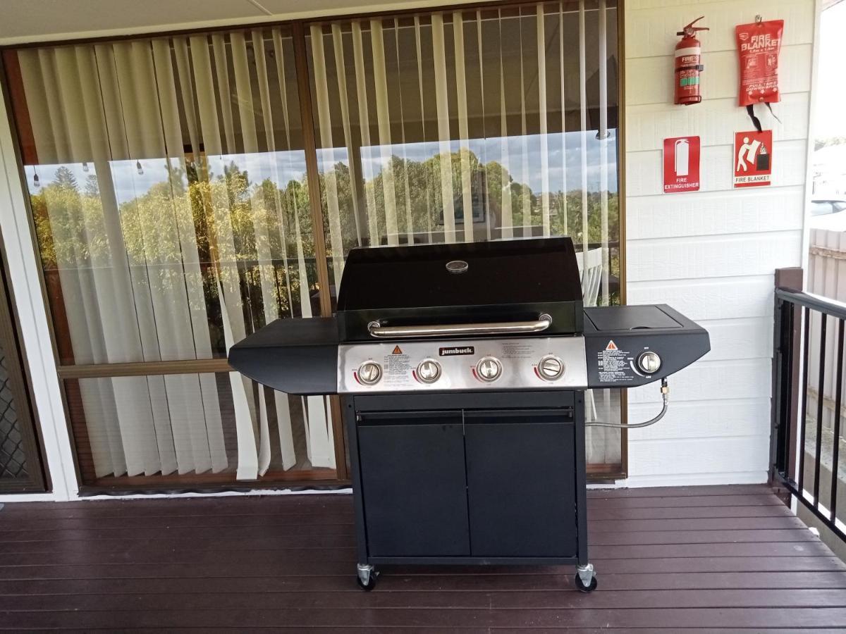 Boyle'S Beach House - Fully Furnished 3 Bedroom Home. Secure Parking. 남부차헤즈 외부 사진